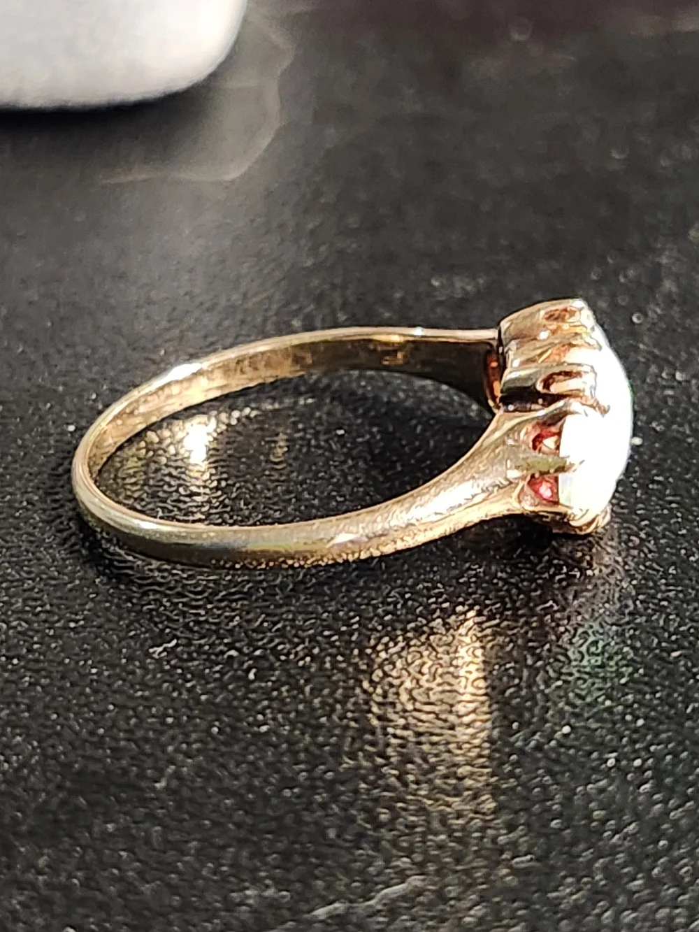 Vintage Opal Three-Stone Ring in White Opal and 14 K Gold